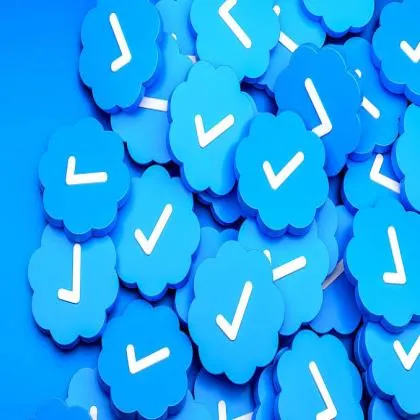 Twitter Blue 蓝标号 | 注册于 2017 年之前